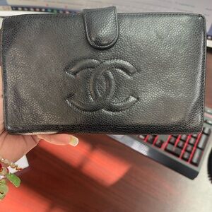 CHANEL Textured Black Leather Card Holder
